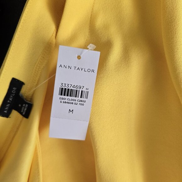 Ann Taylor Bright Yellow Scalloped Hem Short Sleeve Top - Picture 3 of 3